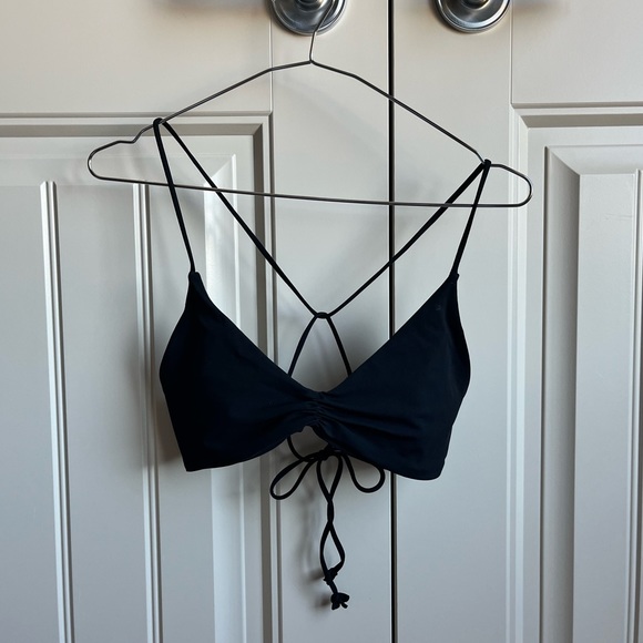 Lululemon bikini tops - Picture 3 of 5